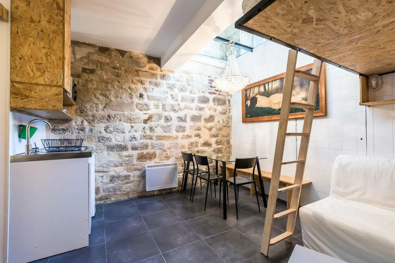 Διαμέρισμα Attractive 25 M2 In A District Παρίσι