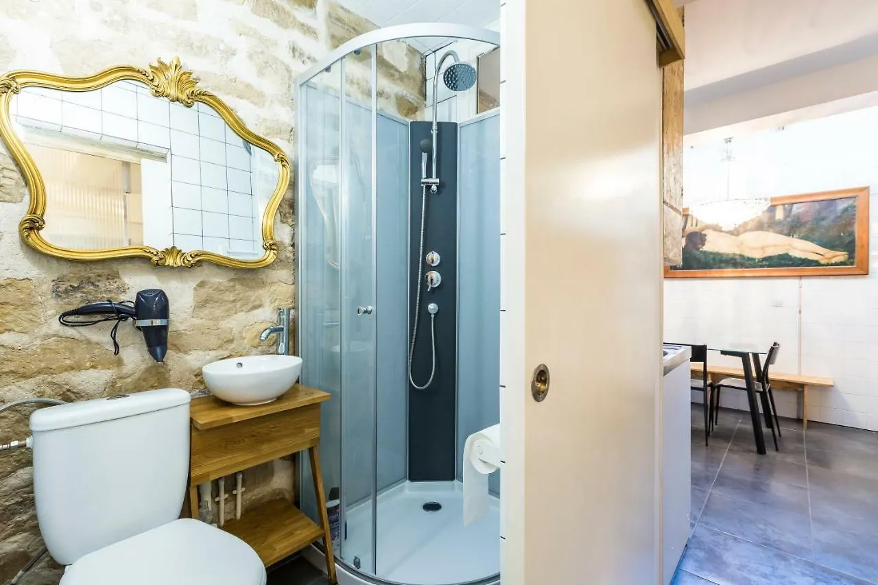 Διαμέρισμα Attractive 25 M2 In A District Παρίσι